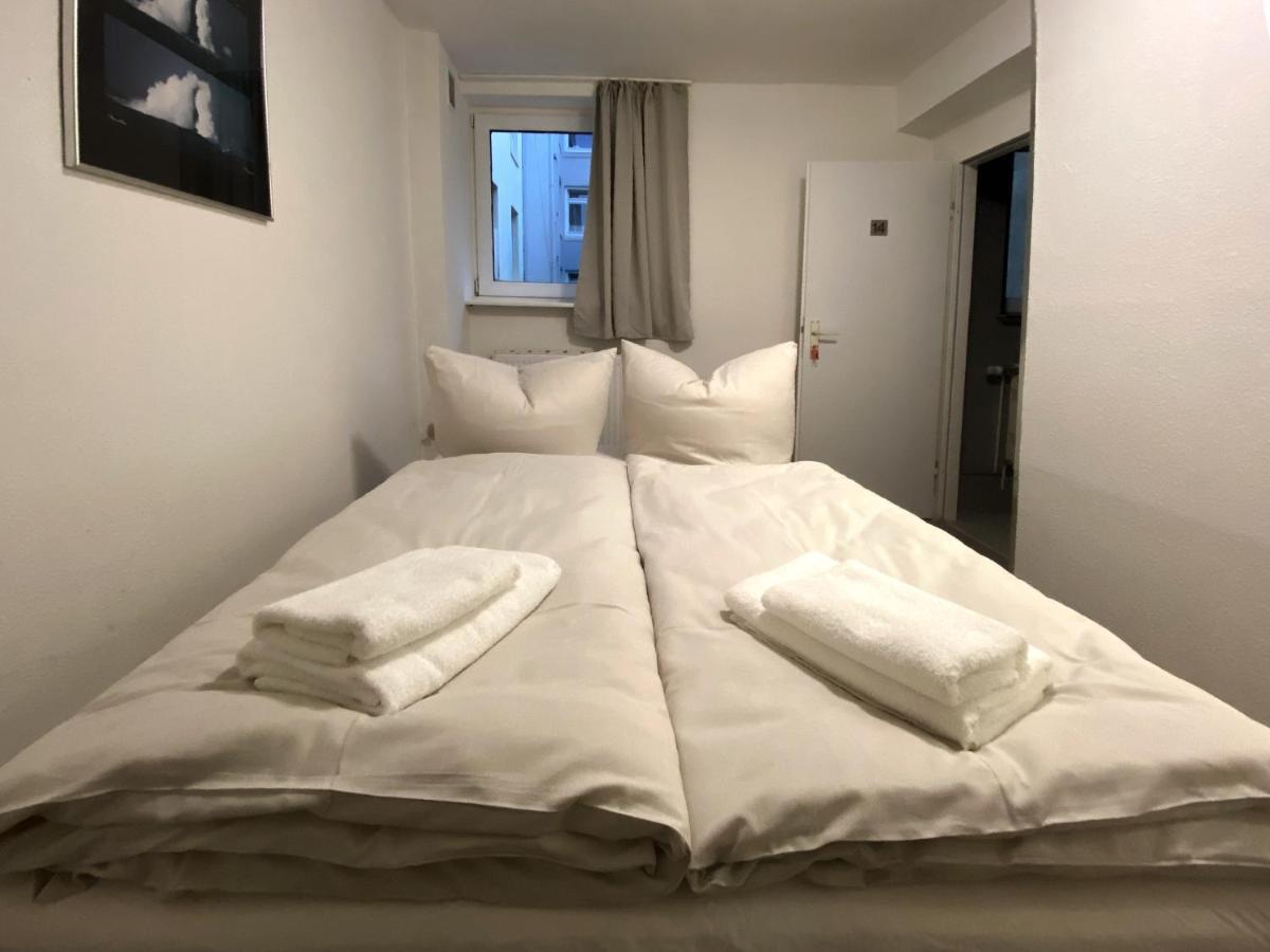 Sleep In Hamburg Kajueten المظهر الخارجي الصورة