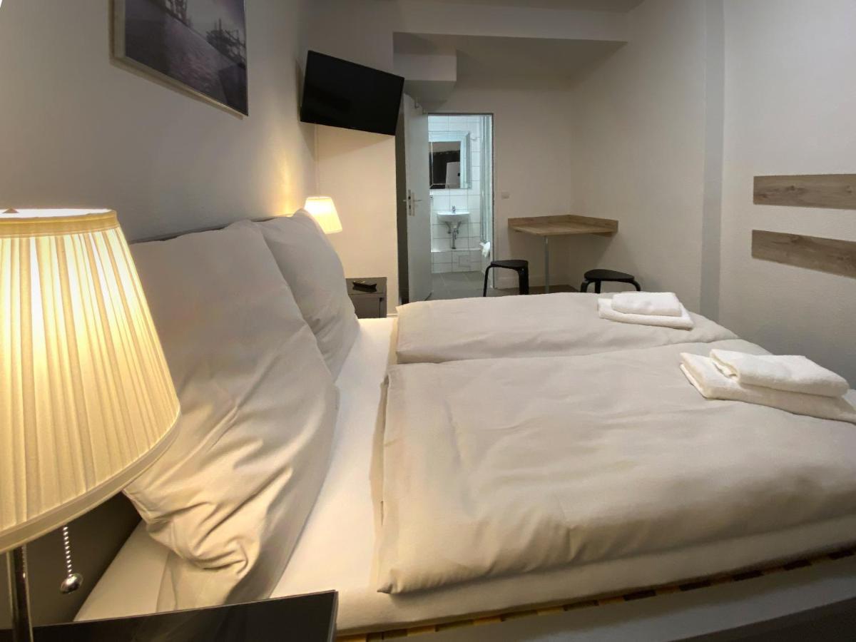 Sleep In Hamburg Kajueten المظهر الخارجي الصورة