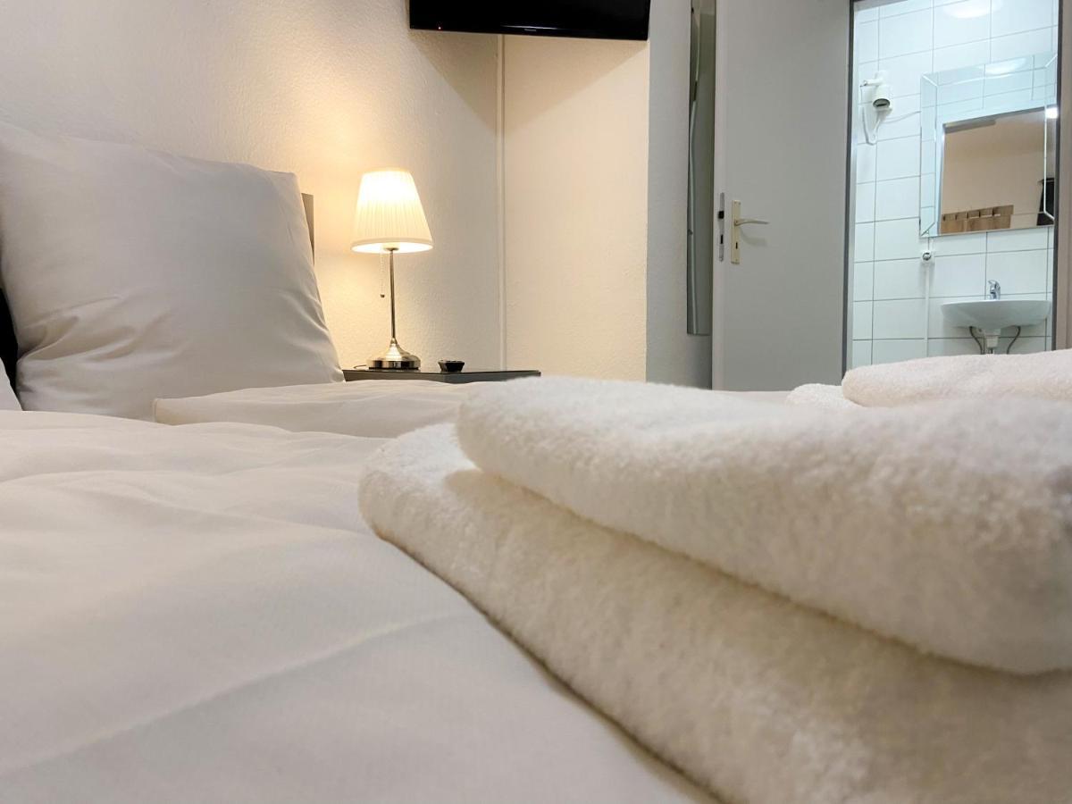 Sleep In Hamburg Kajueten المظهر الخارجي الصورة