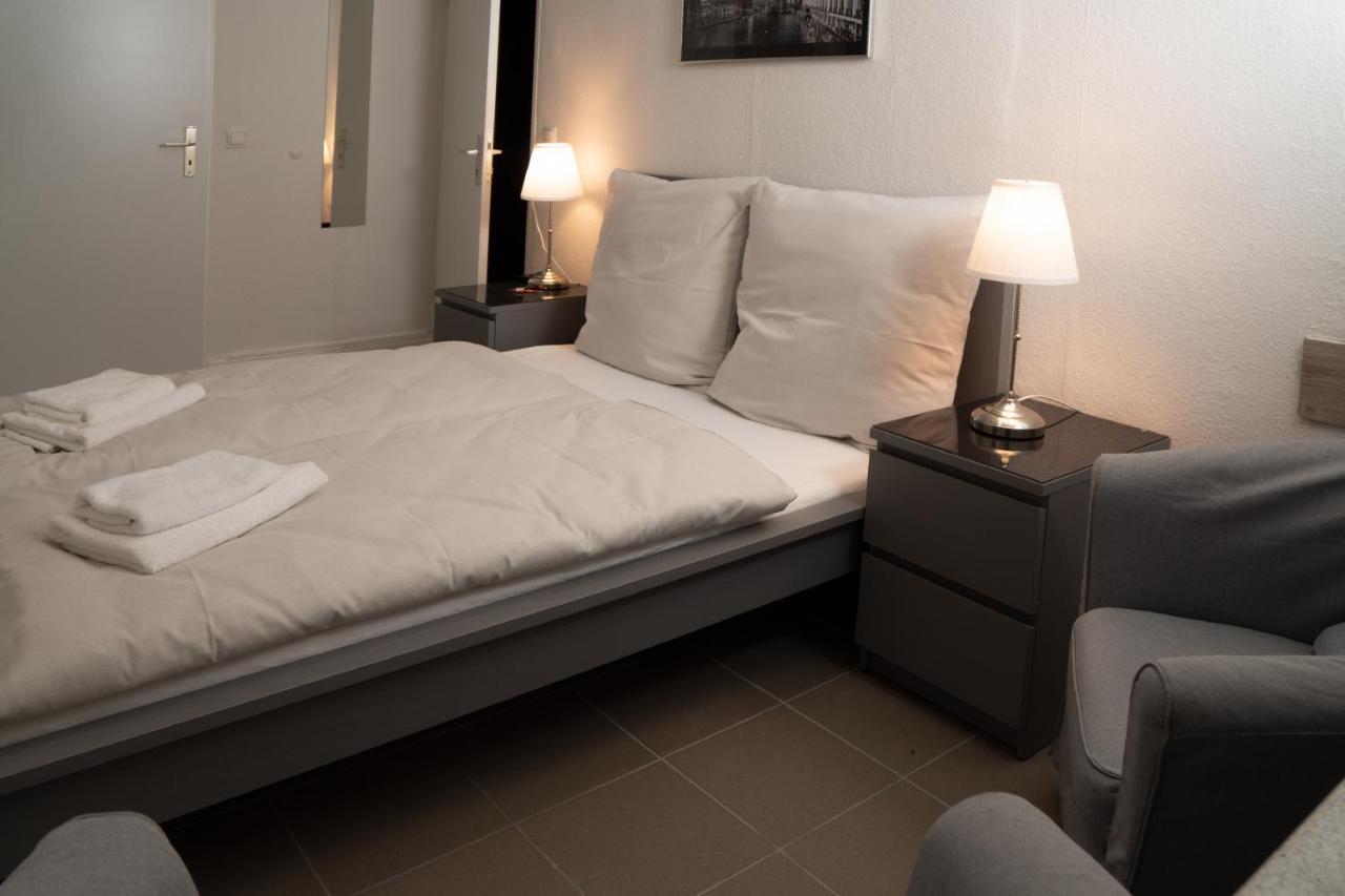 Sleep In Hamburg Kajueten المظهر الخارجي الصورة